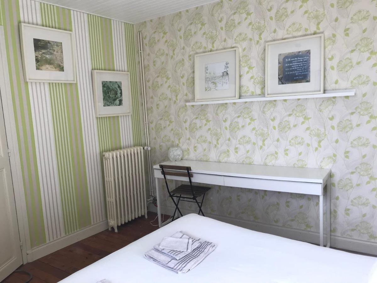 Un Jardin Dans La Ville Bed & Breakfast Chalons en Champagne Luaran gambar